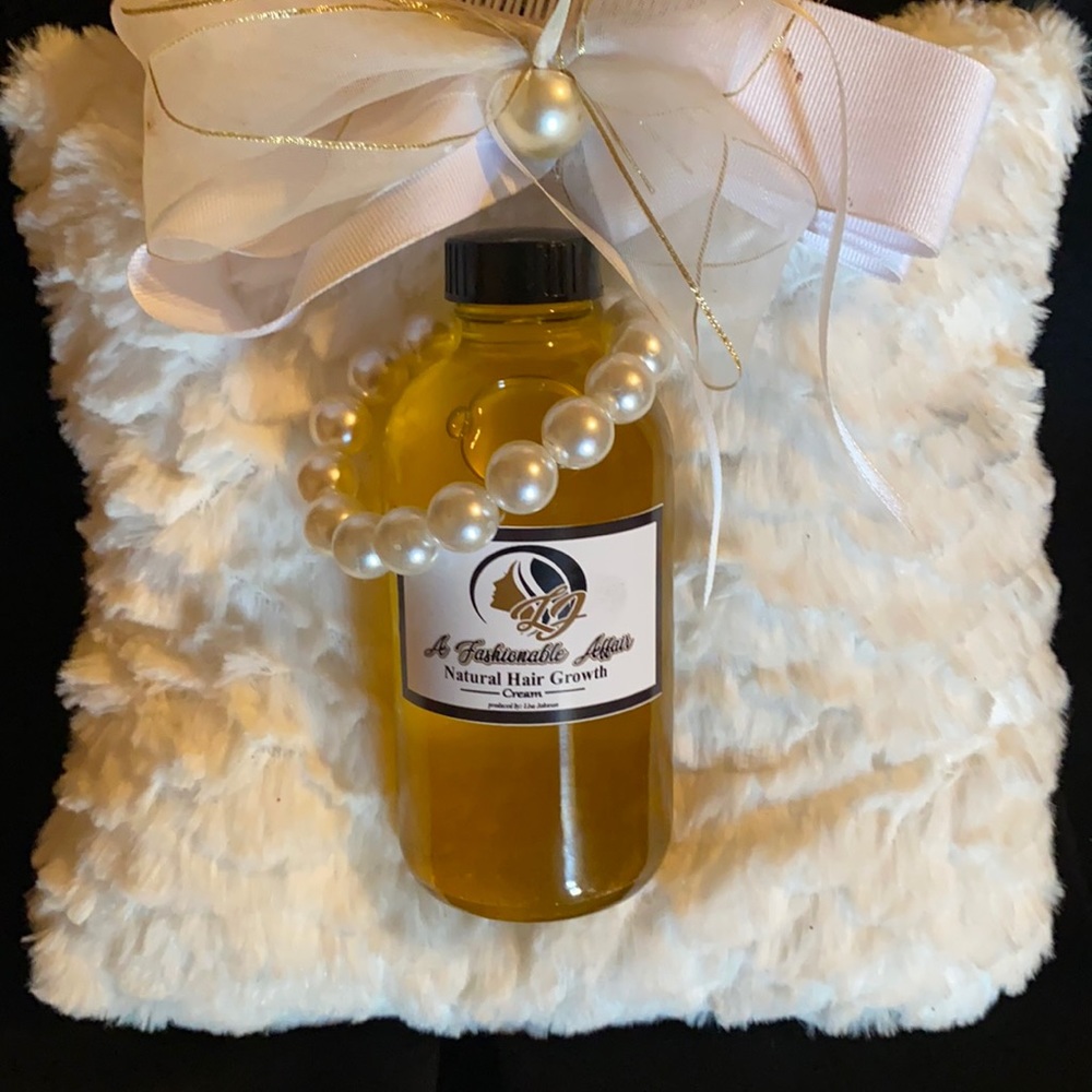 A Fashionable Affair Natural Hair Growth Cream(Oil) by: Lisa Johnson 4.5